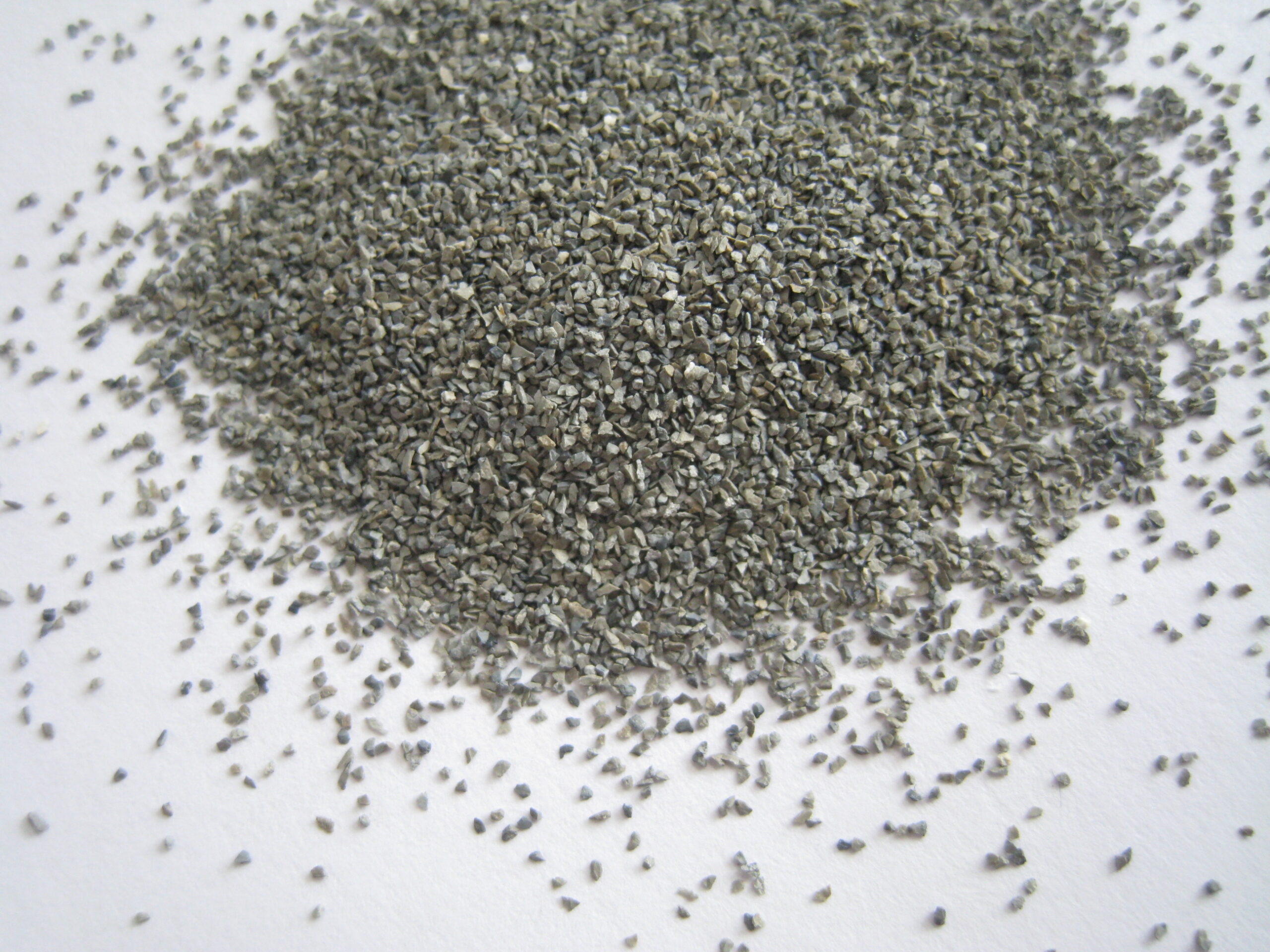 ジルコニウムコランダム(7)